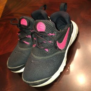 Black/Pink Nike Sneakers for Girls
